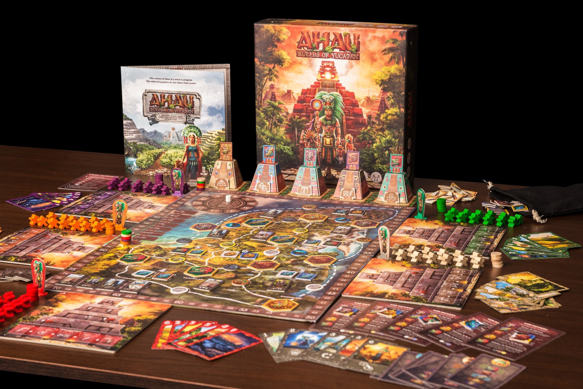 Ahau &mdash; components